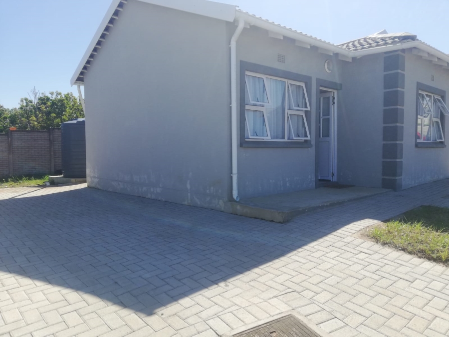 2 Bedroom Property for Sale in Gonubie North Eastern Cape